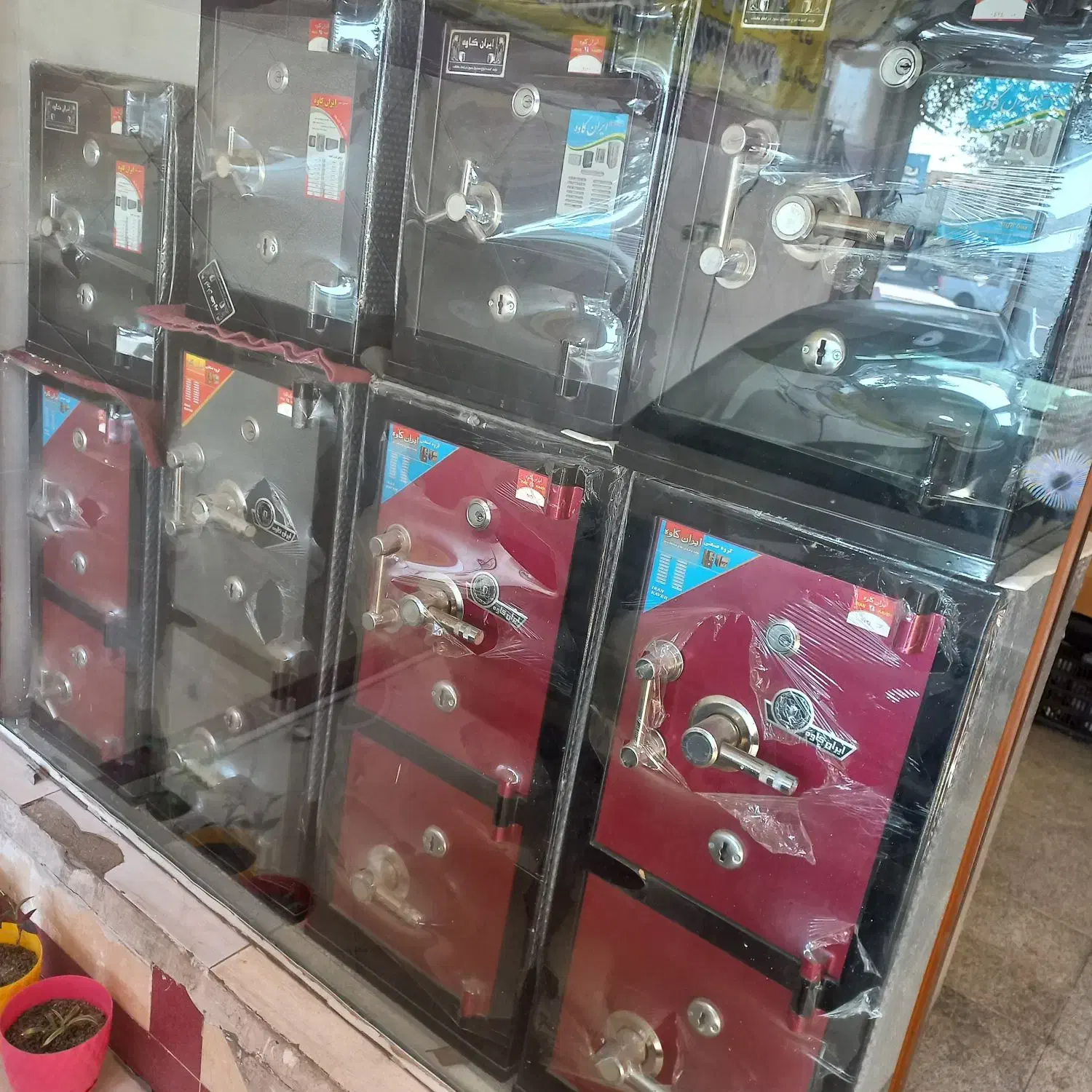 فروشگاه گاوصندوق های فولادی پریمیوم|ابزارآلات|آمل, |دیوار