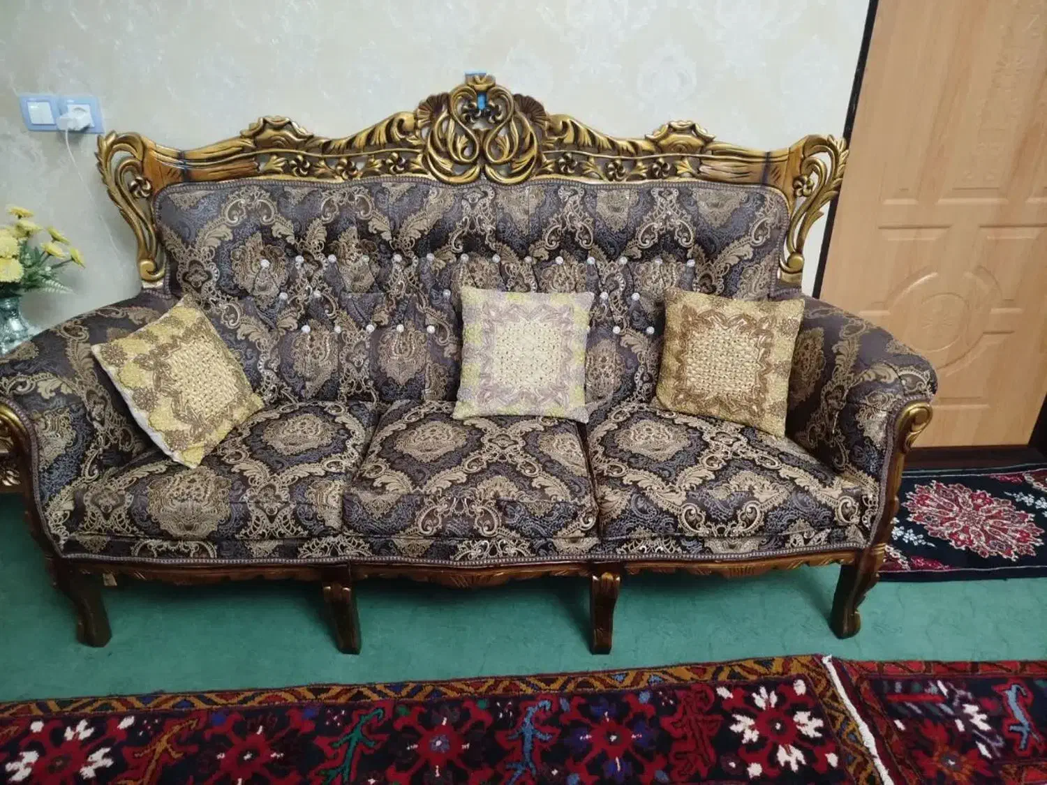 مبل سلطنتی|مبلمان خانگی و میز عسلی|چهاربرج, |دیوار