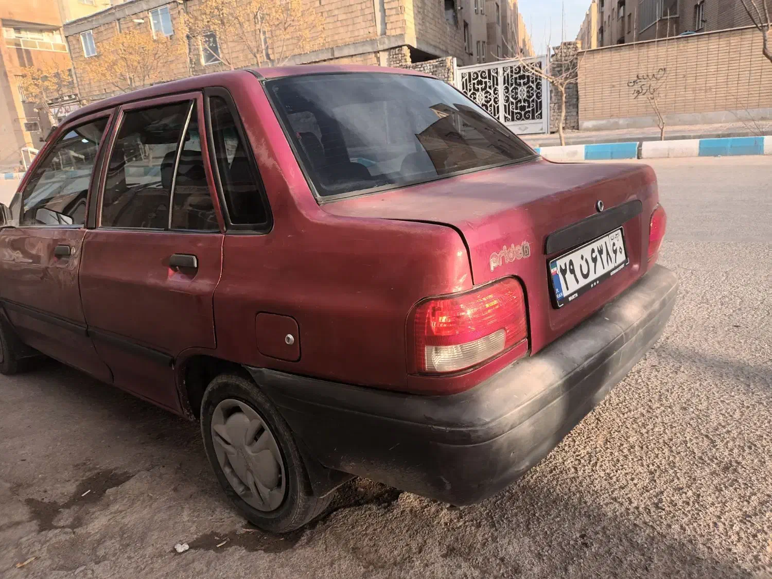 پراید۸۲|خودرو سواری و وانت|شاهین‌شهر, گرگاب|دیوار