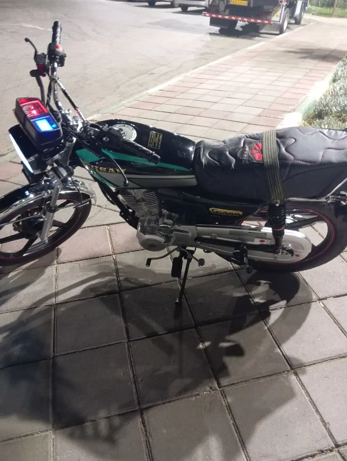 موتور 200|موتورسیکلت|ساوه, |دیوار