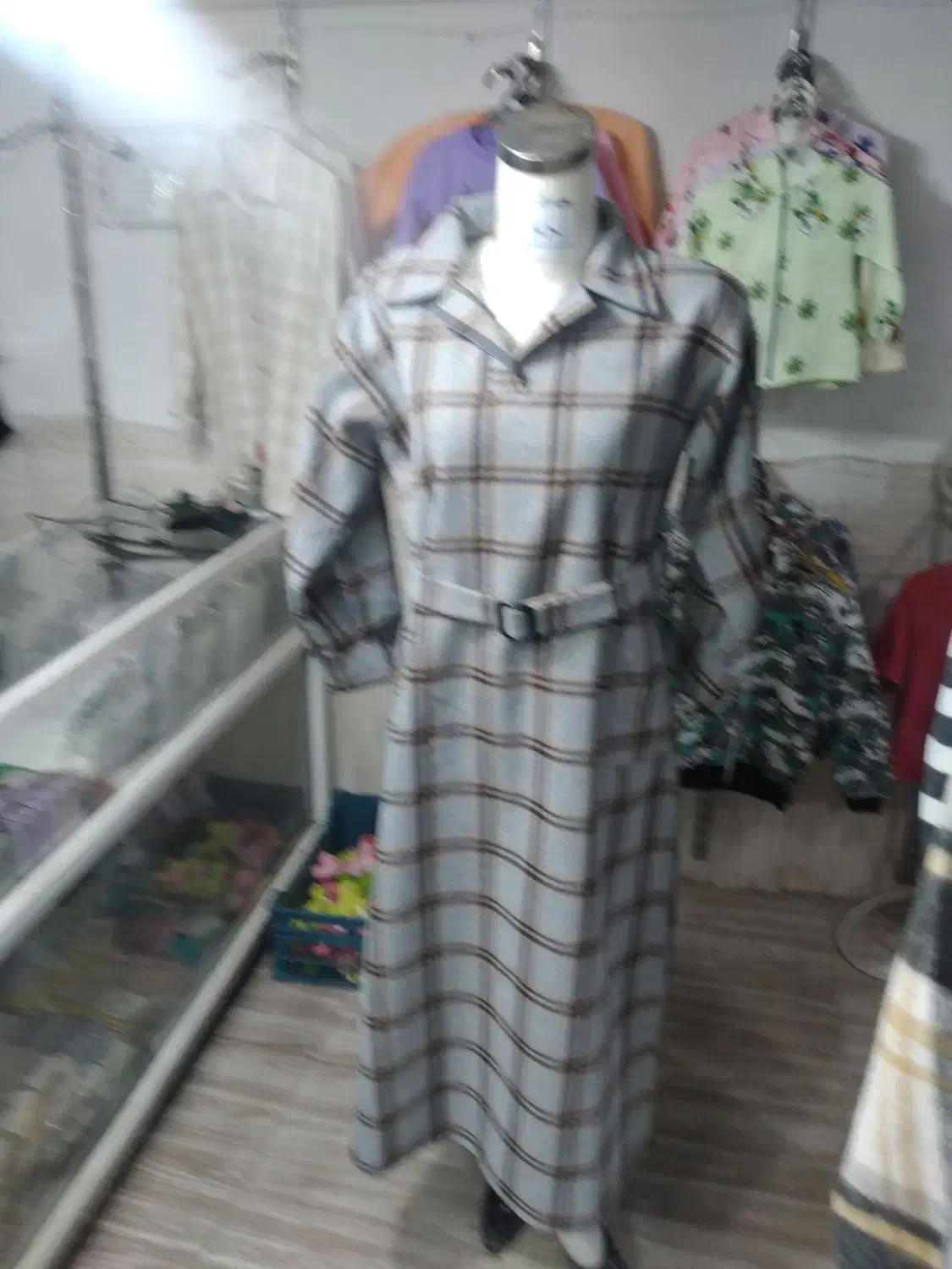 مانتو کفتان بلند|لباس|مشهد, سجادیه|دیوار