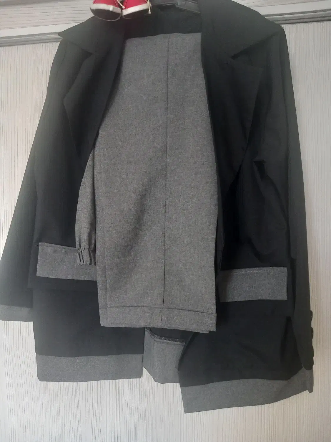 کت وشلوار،نوتو، سفارشی بوده ،سایزم نیست|لباس|فولادشهر, B2|دیوار