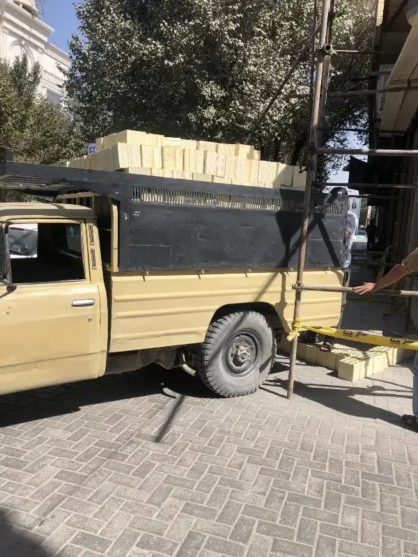 نیسان کمپرس مصالح اجر ماسه بلوک بادامی ریگ خاک شن|خدمات حمل و نقل|یزد, |دیوار