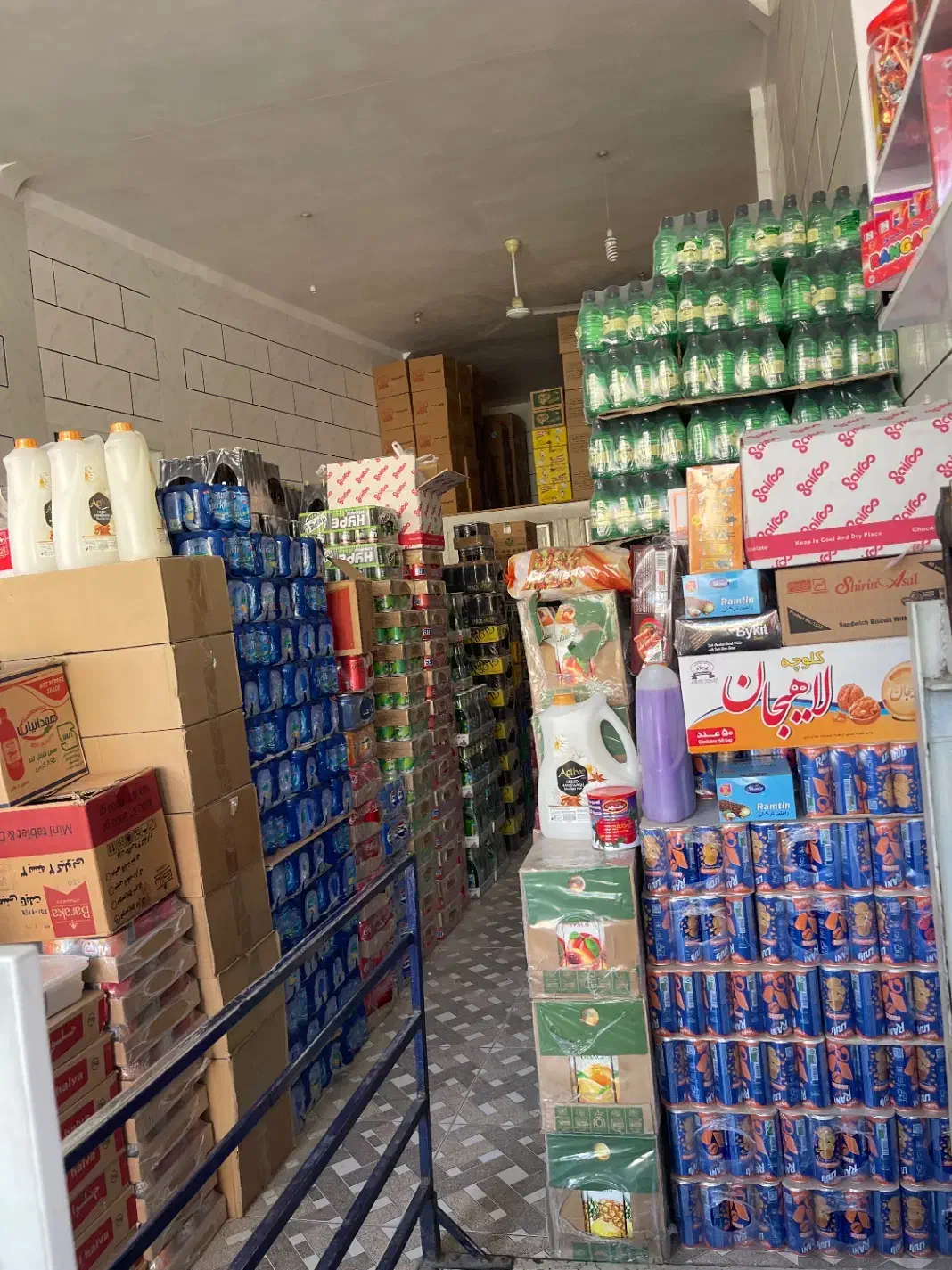 کارگر ساده برای مغازه|استخدام خدمات فروشگاه و رستوران|بهبهان, |دیوار