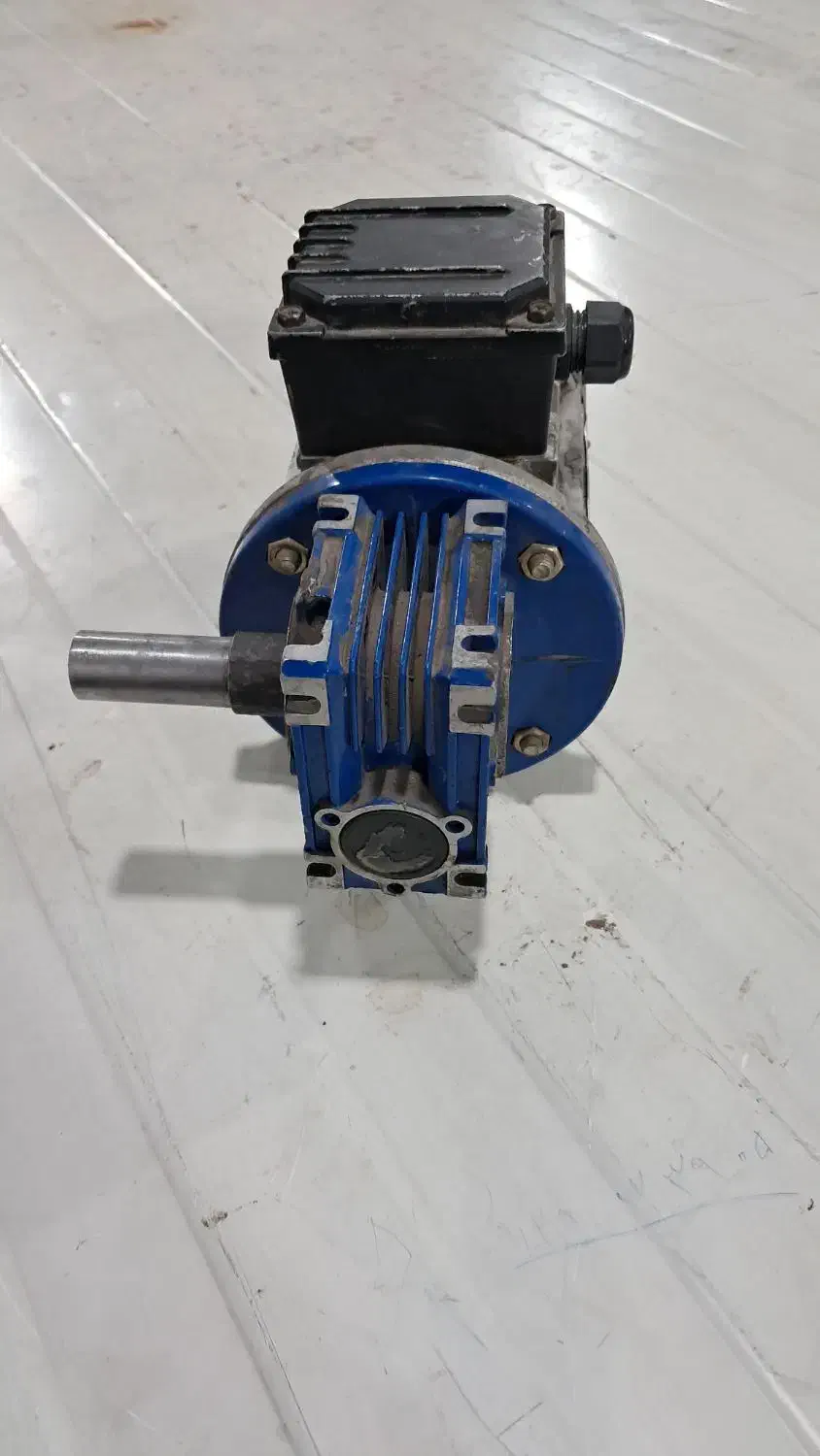 موتورگیربکس شفت از بقل،ITALY MOTOR،سه فاز،۰.۱۸ KW|ماشینآلات صنعتی|شهریار, رضی آباد پایین|دیوار