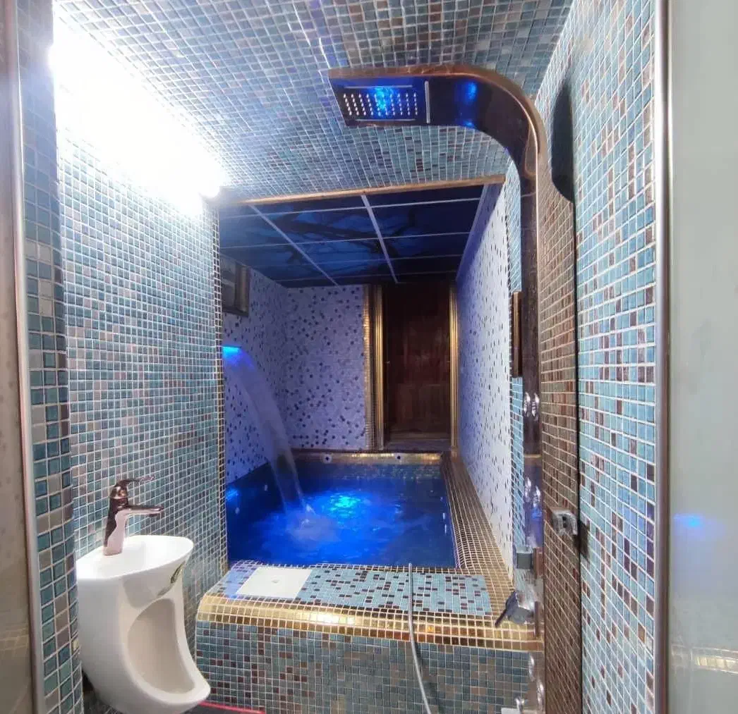 اجاره ویلا چوبی مدرن با جکوزی آب گرم|اجارهٔ کوتاهمدت ویلا و باغ|تهران, سوهانک|دیوار