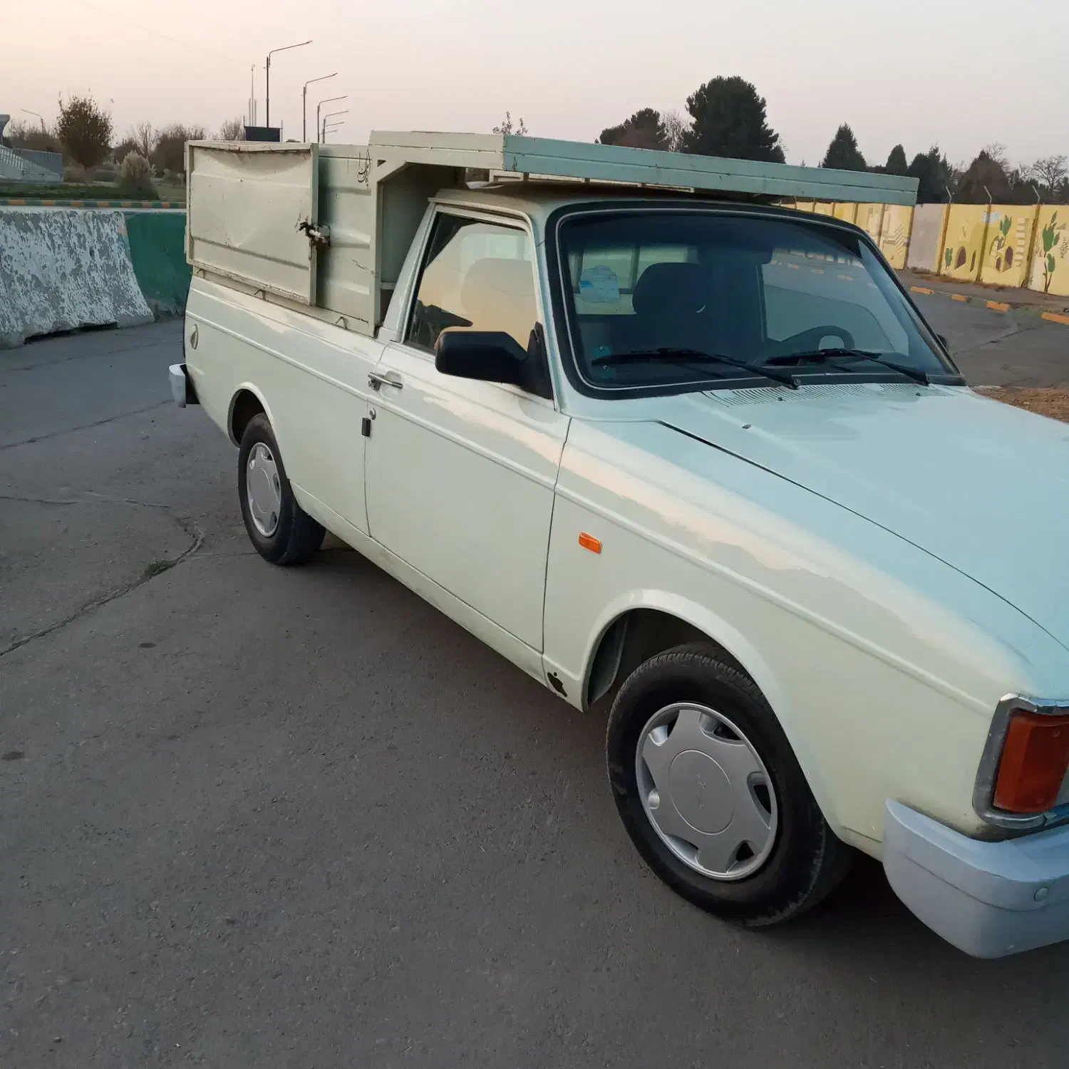 وانت پیکان ۹۲|خودرو سواری و وانت|مشهد, پروین اعتصامی|دیوار