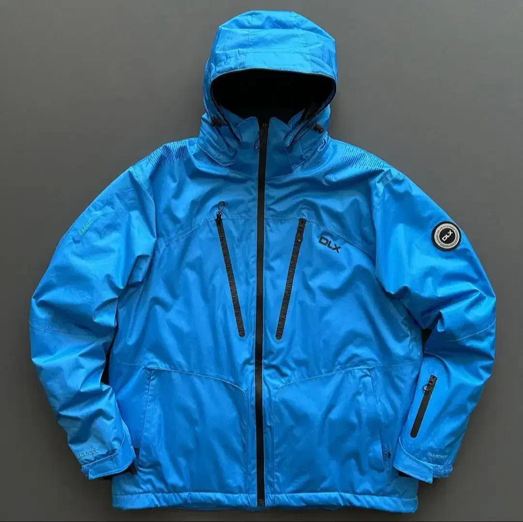 لباس زمستانه سوپرکرم اتیکت دار لیبل دار|ورزش‌های زمستانی|شوش, |دیوار