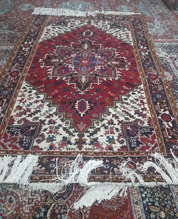 فرش دستباف مهربان نقشه بارماخ توخوش تازه|فرش|هریس, |دیوار