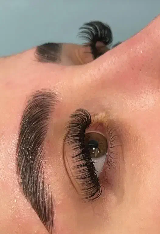 خدمات اکستنشن و آموزش اکستنشن و کاشت مژه و ابرو|خدمات آرایشگری و زیبایی|شیراز, شهرک پرواز|دیوار