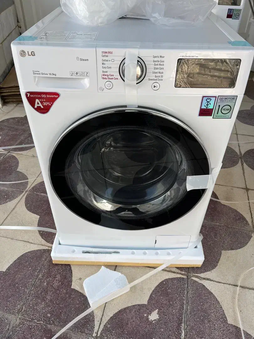 لباسشویی ال‌جی ۱۰/۵کیلویی|ماشین لباسشویی و خشک‌کن لباس|شیراز, شهرک پرواز|دیوار