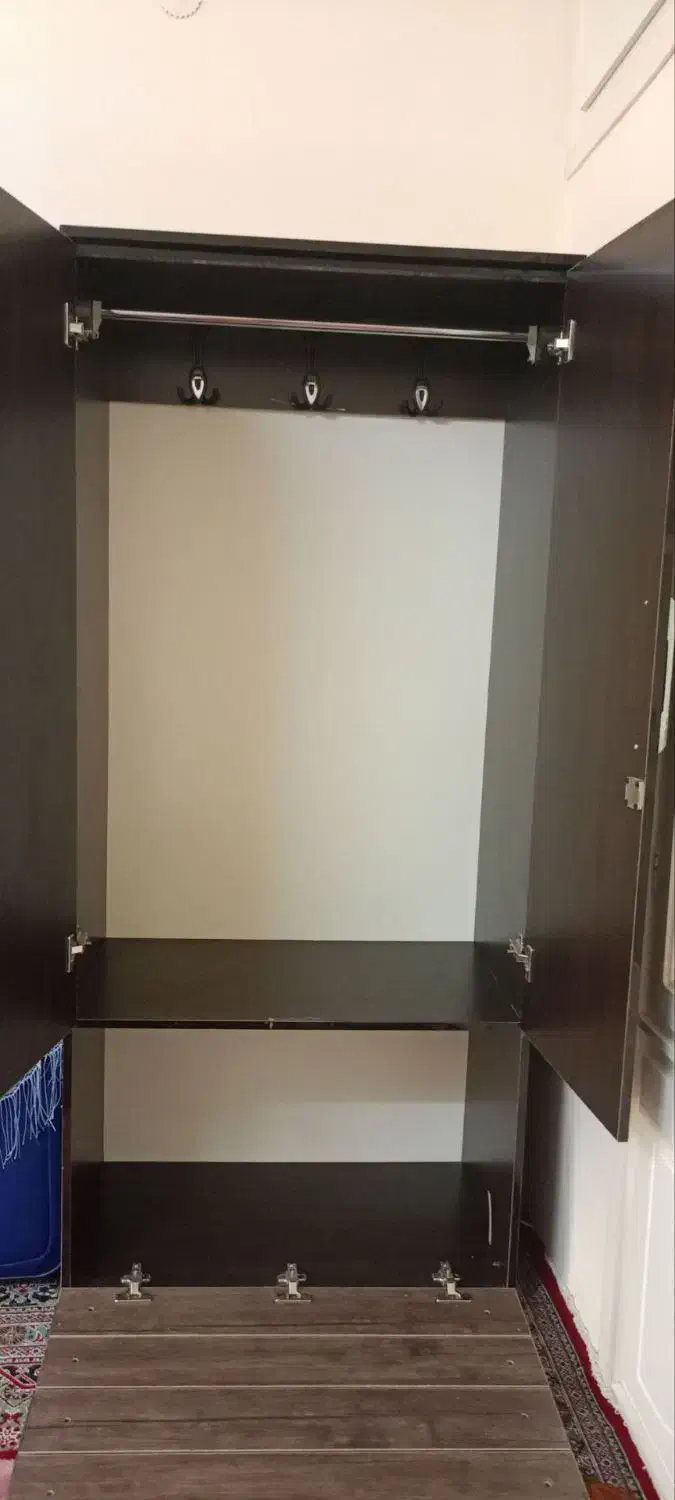 کمد  لباس جنس خوب وسالم|جاکفشی، کمد، دراور|بجنورد, |دیوار