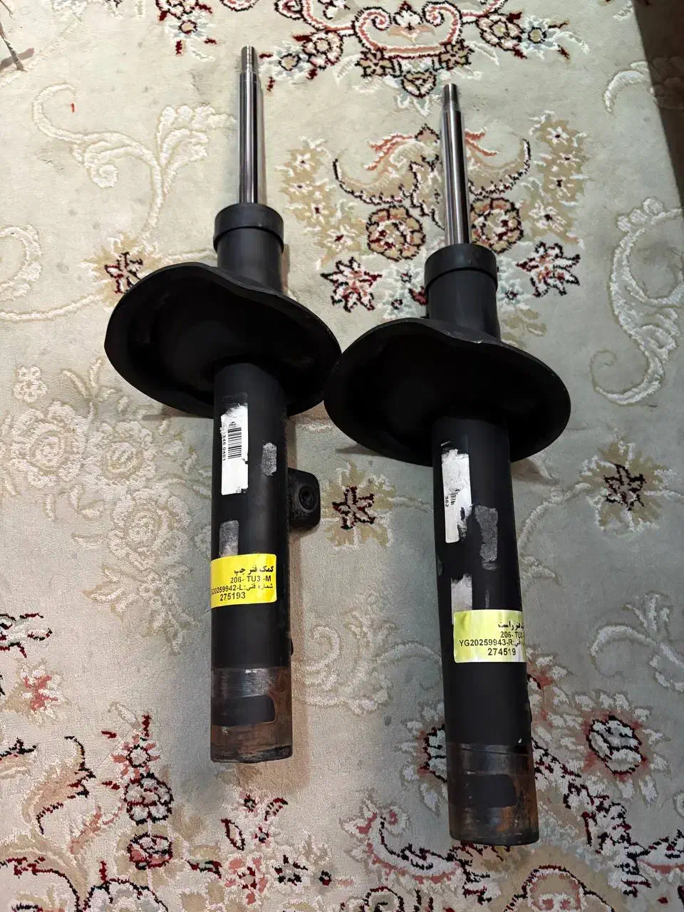 کمک فنر و لول فنر فابریک ۲۰۶ ایساکویی در حد نو|قطعات یدکی و لوازم جانبی|تهران, مجیدیه|دیوار