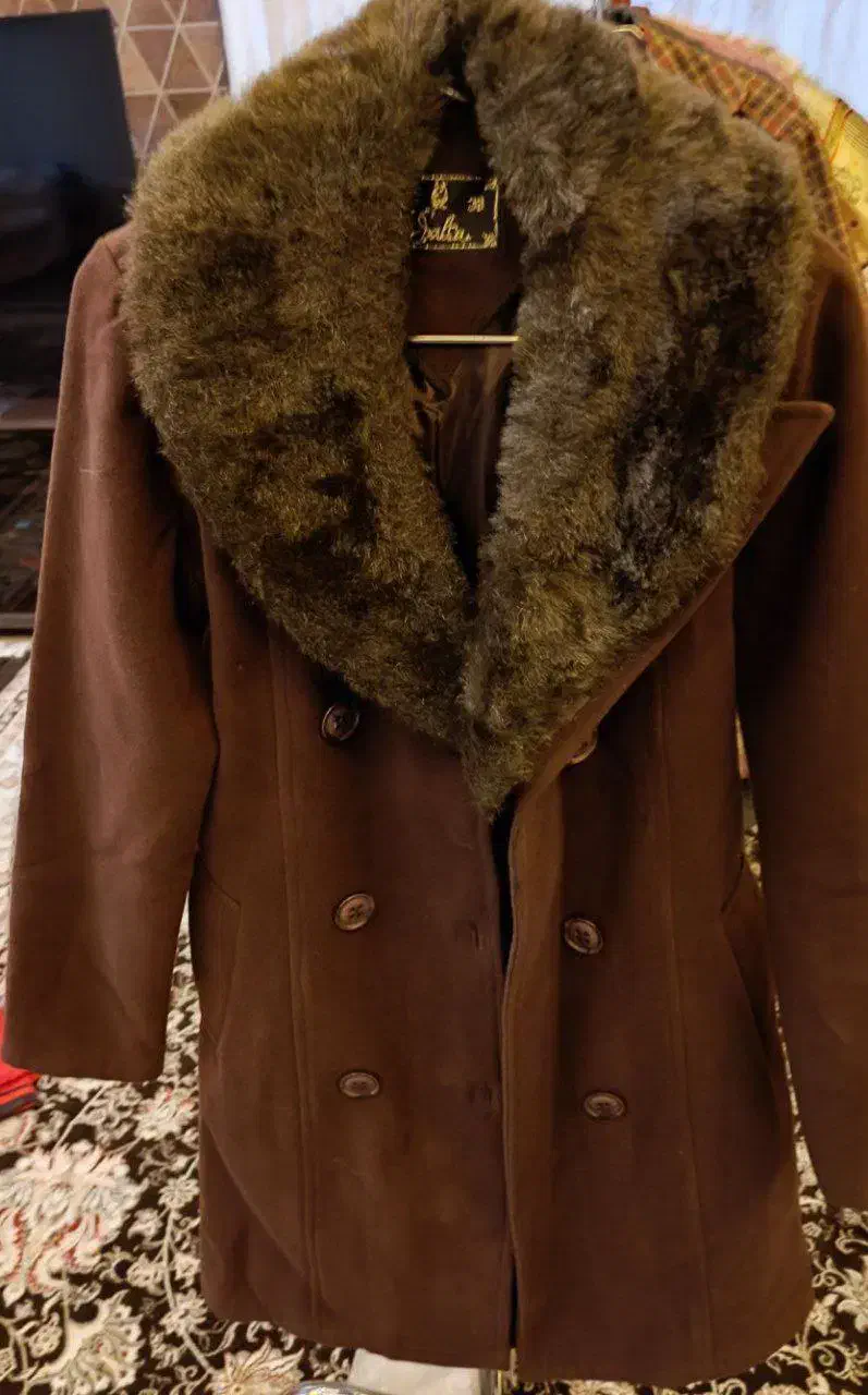 دو عدد پالتو سایز ۳۸ تا ۴۲|لباس|کرج, گلشهر|دیوار