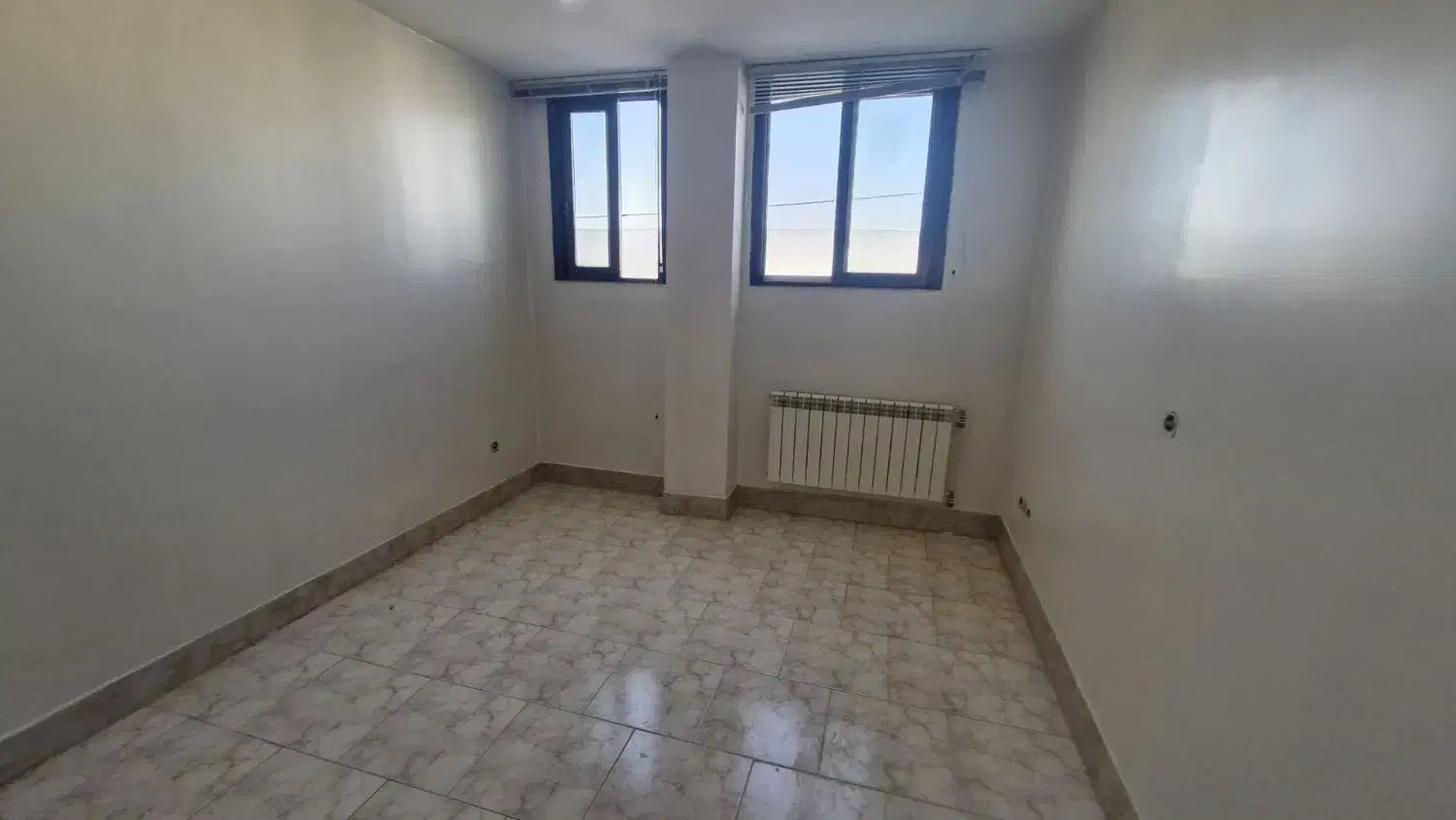 رهن کامل طبقه اول ۵ واحدی فاز۲|اجارهٔ آپارتمان|اصفهان, بهارستان|دیوار