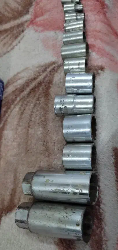 13عدد بکس ژاپنی یک جغجغه سالم 2عددواسته|ابزارآلات|مشهد, قائم|دیوار