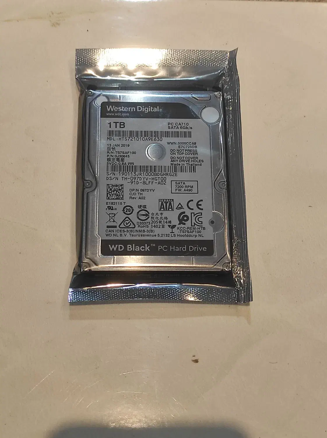 هارد یک ترا لبتابی وسترن بلک اصلی|قطعات و لوازم جانبی رایانه|اهواز, کوی سعدی|دیوار