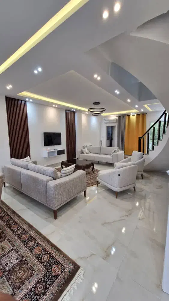 ویلا استخر دار ساحلی بندر انزلی|اجارهٔ کوتاه‌مدت ویلا و باغ|رشت, بلوار گیلان|دیوار