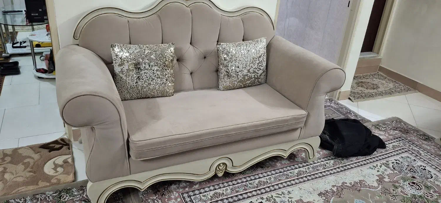 یک دست مبل ۷ نفر با میز تلویزیون در حد نو|مبلمان خانگی و میز عسلی|اسلامشهر, مطهری|دیوار