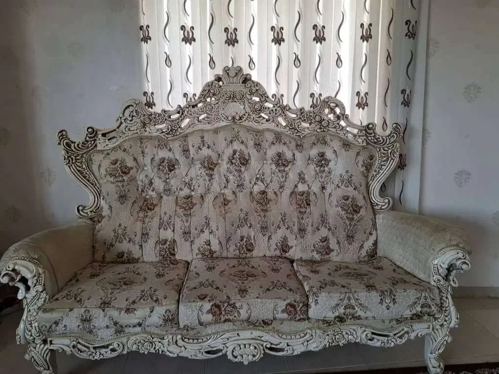 مبل 9نفره سلطنتی|مبلمان خانگی و میز عسلی|بانه, |دیوار