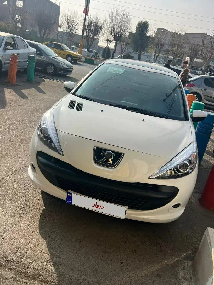 ۲۰۷ مدل ۱۴۰۱ مشابه صفر|خودرو سواری و وانت|قرچک, مهدیه|دیوار