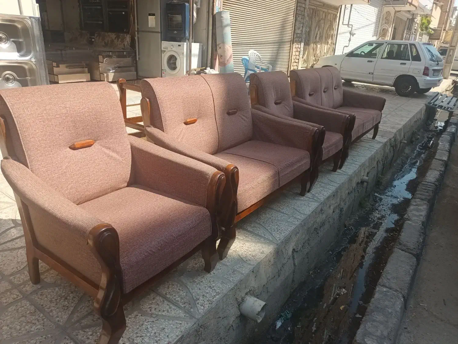 دو دست مبل تمییز|مبلمان خانگی و میز عسلی|شوشتر, |دیوار