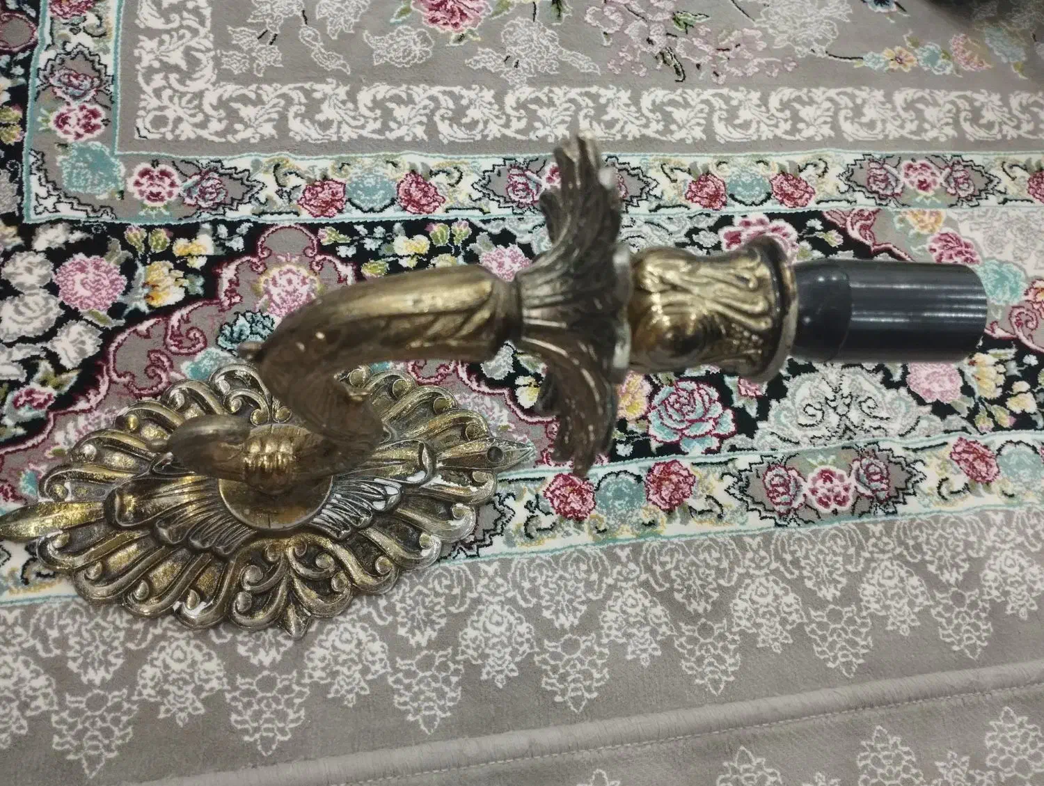 لوستر دیواری برنج قدیمی اصل اصل|لوستر و چراغ آویز|سنندج, |دیوار