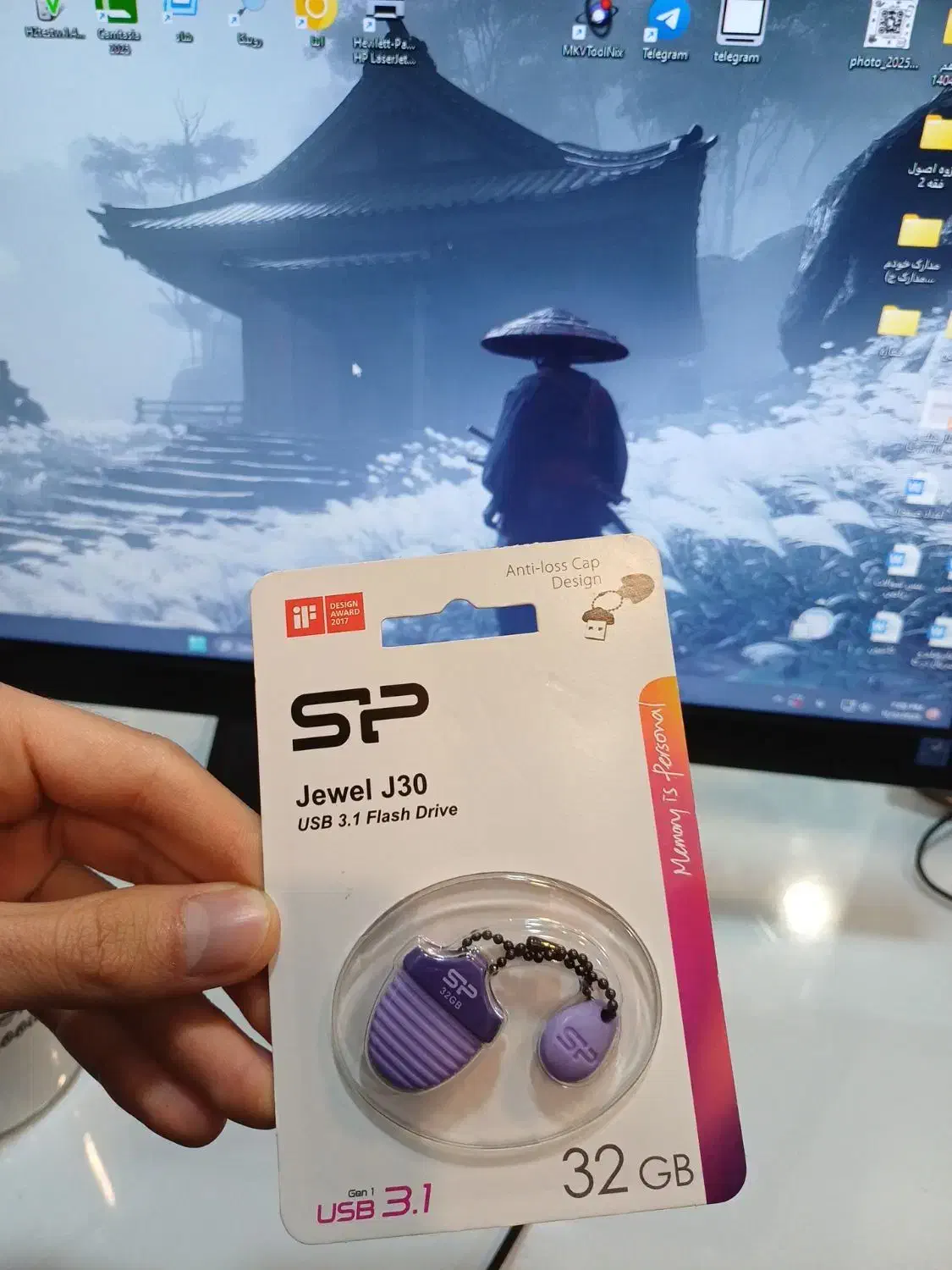 فلش اصل Silicon Power مدل jewel J30 حجم 32GB|قطعات و لوازم جانبی رایانه|شیروان (خراسان), |دیوار