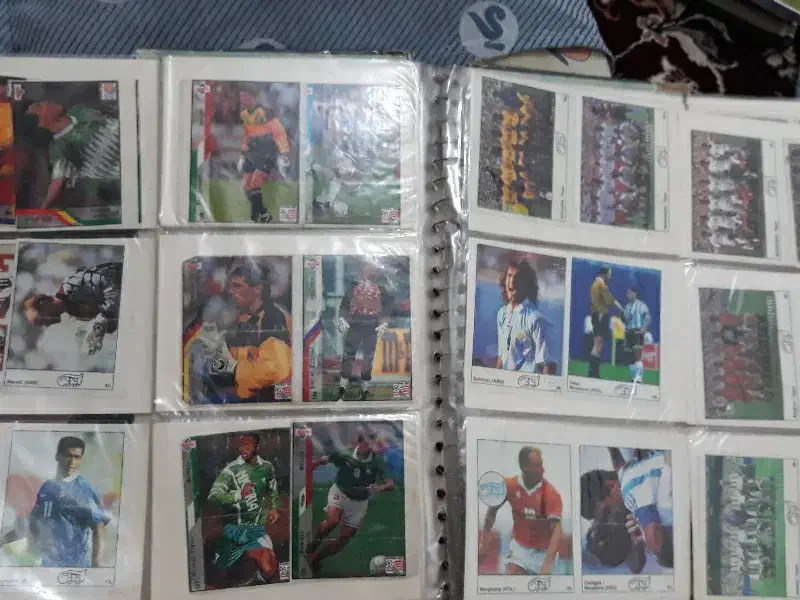 عکس های فوتبالی سالهای جام ۹۰و۹۴|کلکسیون و سرگرمی|خرمآباد, |دیوار