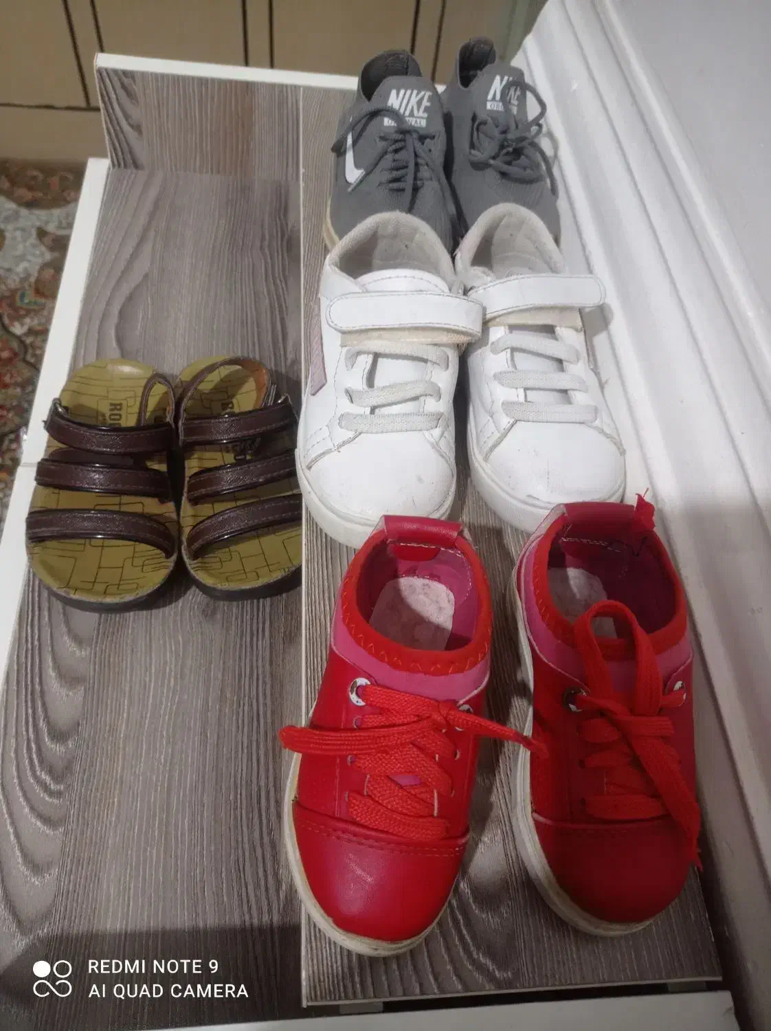 کفش|کفش و لباس بچه|ایذه, |دیوار