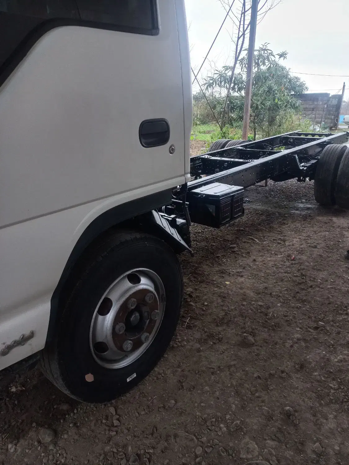 ایسوزو ۶تن مدل ۹۰|خودرو سنگین|املش, |دیوار