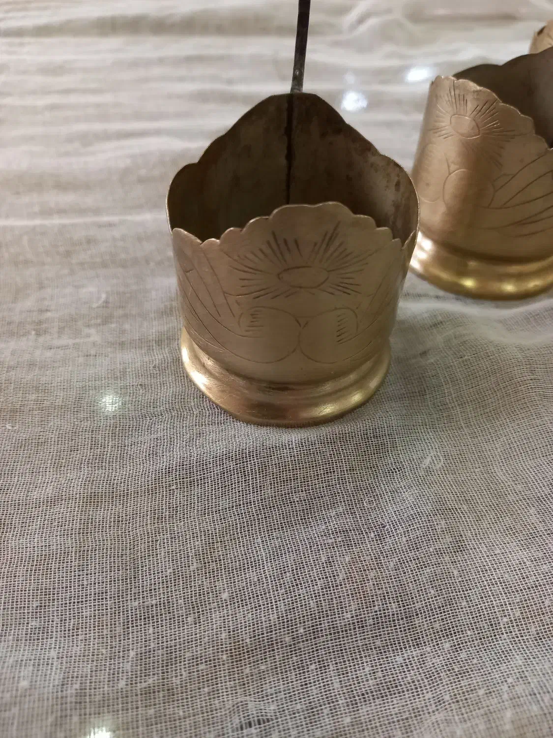 پایه نگدارنده استکان کمر باریک|کلکسیون اشیاء عتیقه|بندر انزلی, شیلات|دیوار