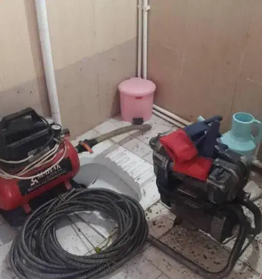 تخلیه چاه لوله بازکنی لجن کشی گلریزان|خدمات پیشه و مهارت|تبریز, |دیوار