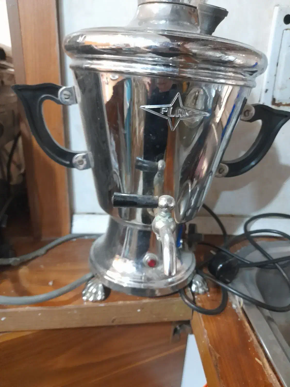 سماور برقی پلان قدیمی|سماور، چایساز، قهوهساز|تهران, زیبادشت|دیوار