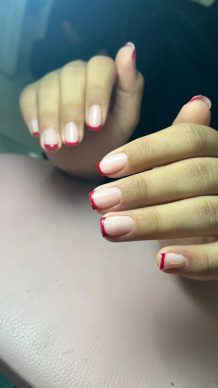 کاشت تخصصی ناخن|خدمات آرایشگری و زیبایی|مشهد, ولیعصر (شهرک غرب)|دیوار