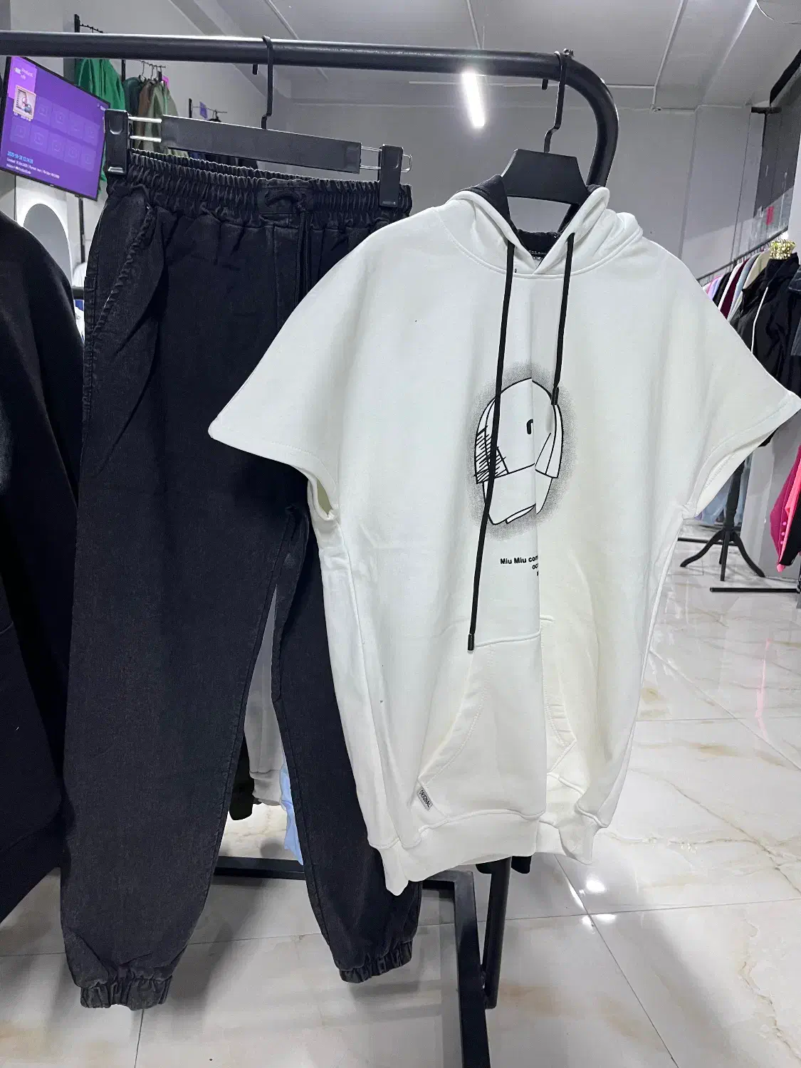 ست وست با شلوار ۱/۲۰۰|لباس|گرگان, |دیوار