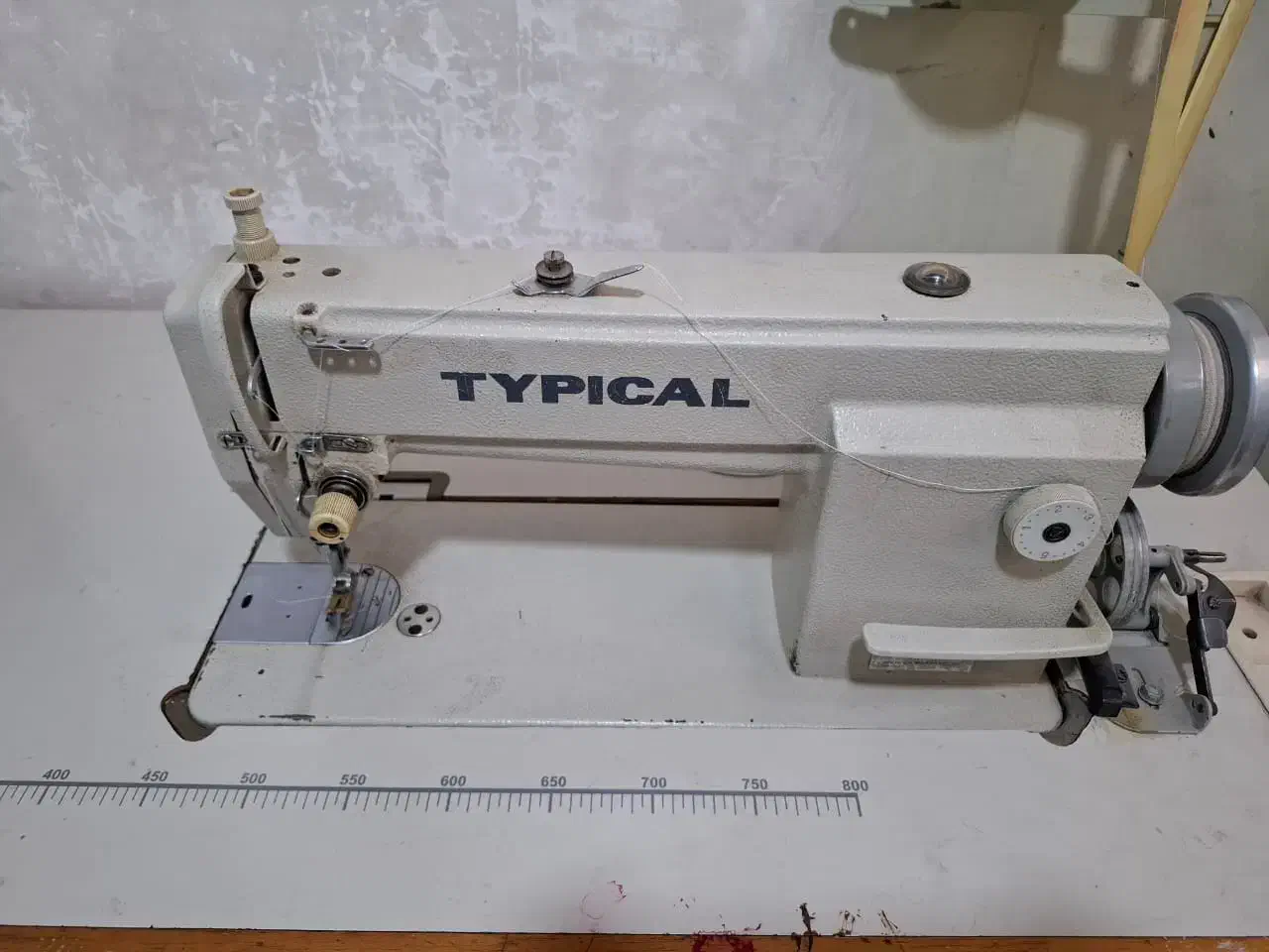 چرخ راسته دوز تپیکال|چرخ خیاطی و ریسندگی|فولادشهر, A3|دیوار