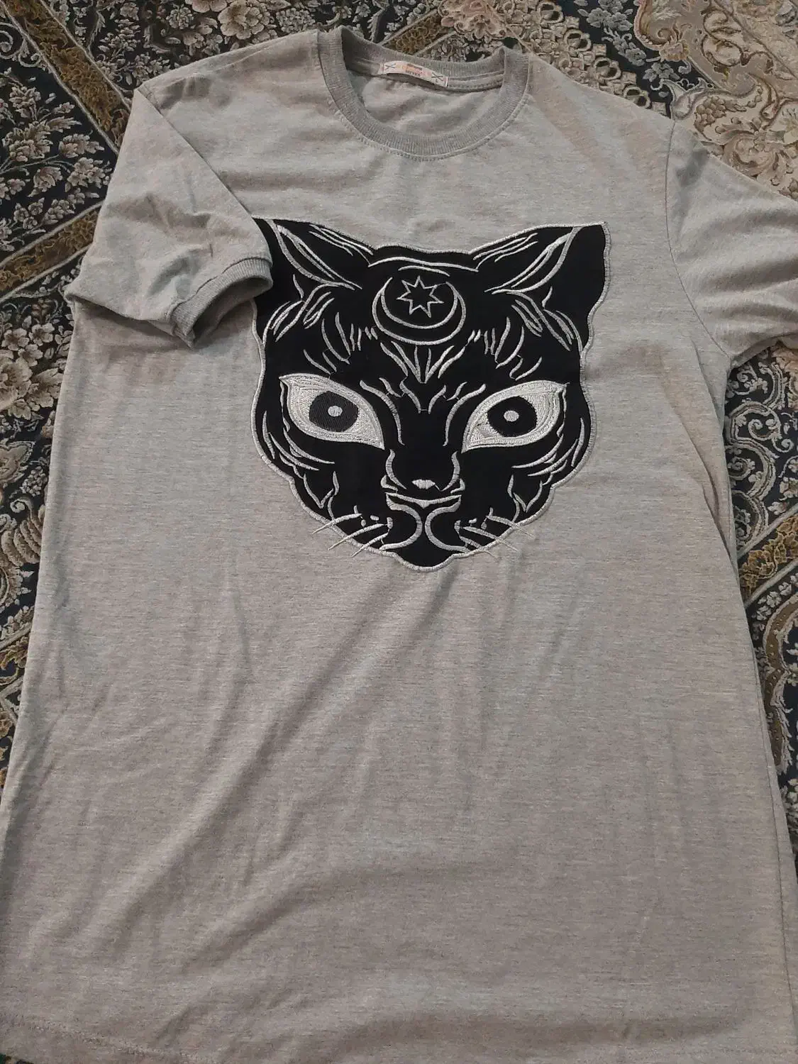 تیشرت استین کوتاه|لباس|رشت, فلسطین|دیوار