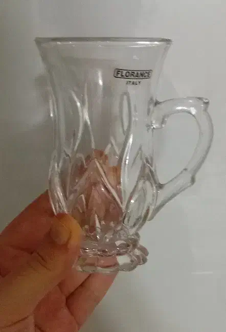 استکان بلور شیک|ظروف سرو و پذیرایی|کاشان, فاز ۲ ناجی آباد|دیوار