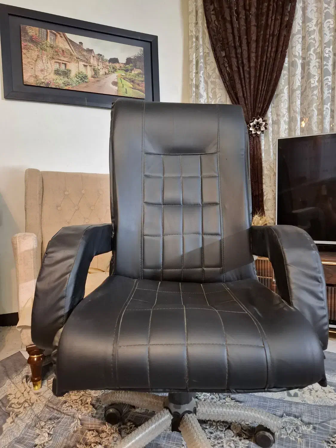 صندلی مدیریت نو|مبلمان اداری|تهران, خواجه نظام الملک|دیوار