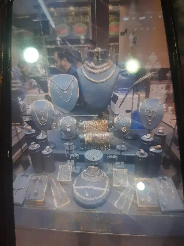 مانکن طلافروشی|فروشگاه و مغازه|ایلام, |دیوار