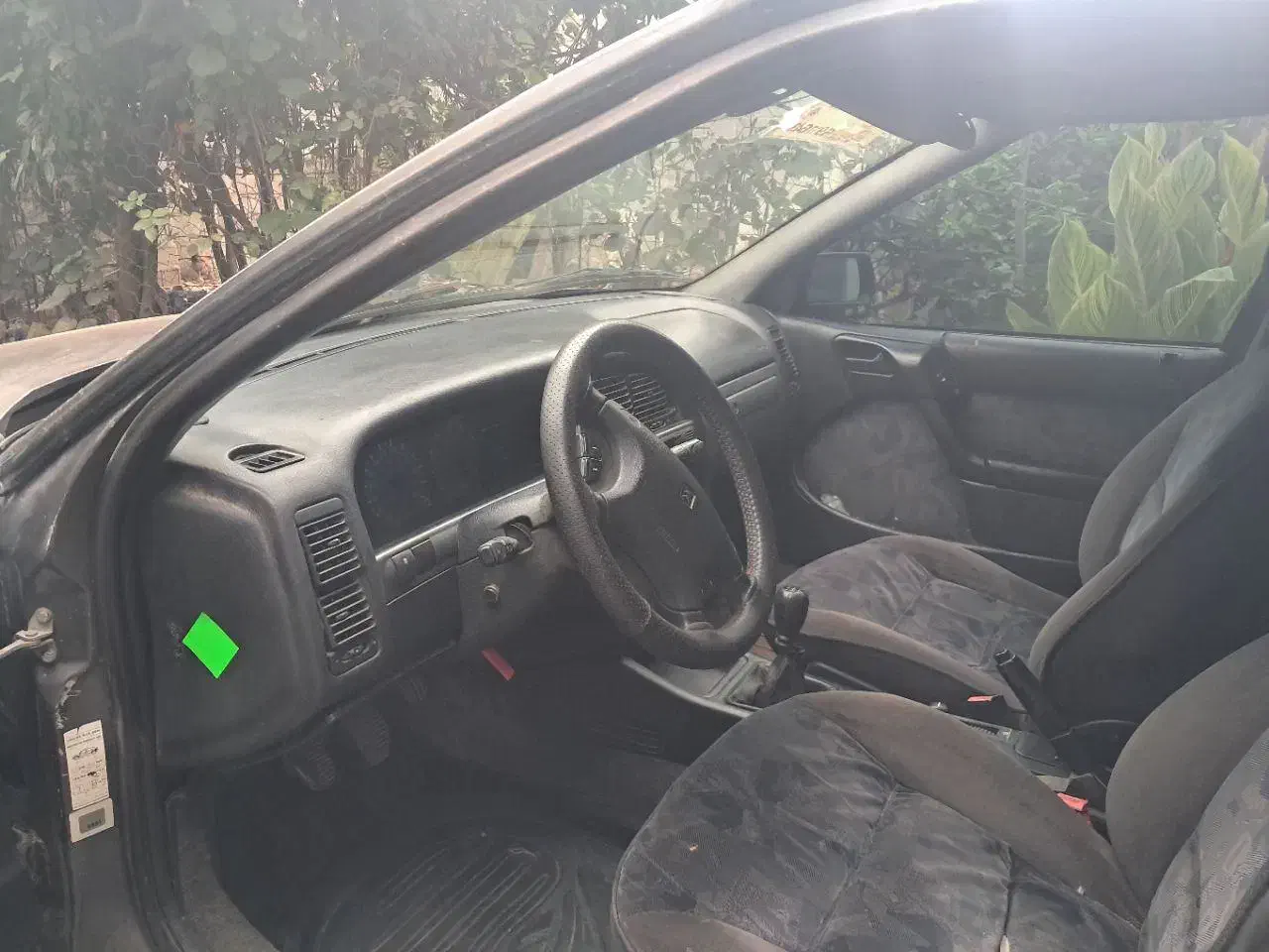 زانتیا ۲۰۰۰ مدل ۱۳۸۳|خودرو سواری و وانت|بابل, |دیوار