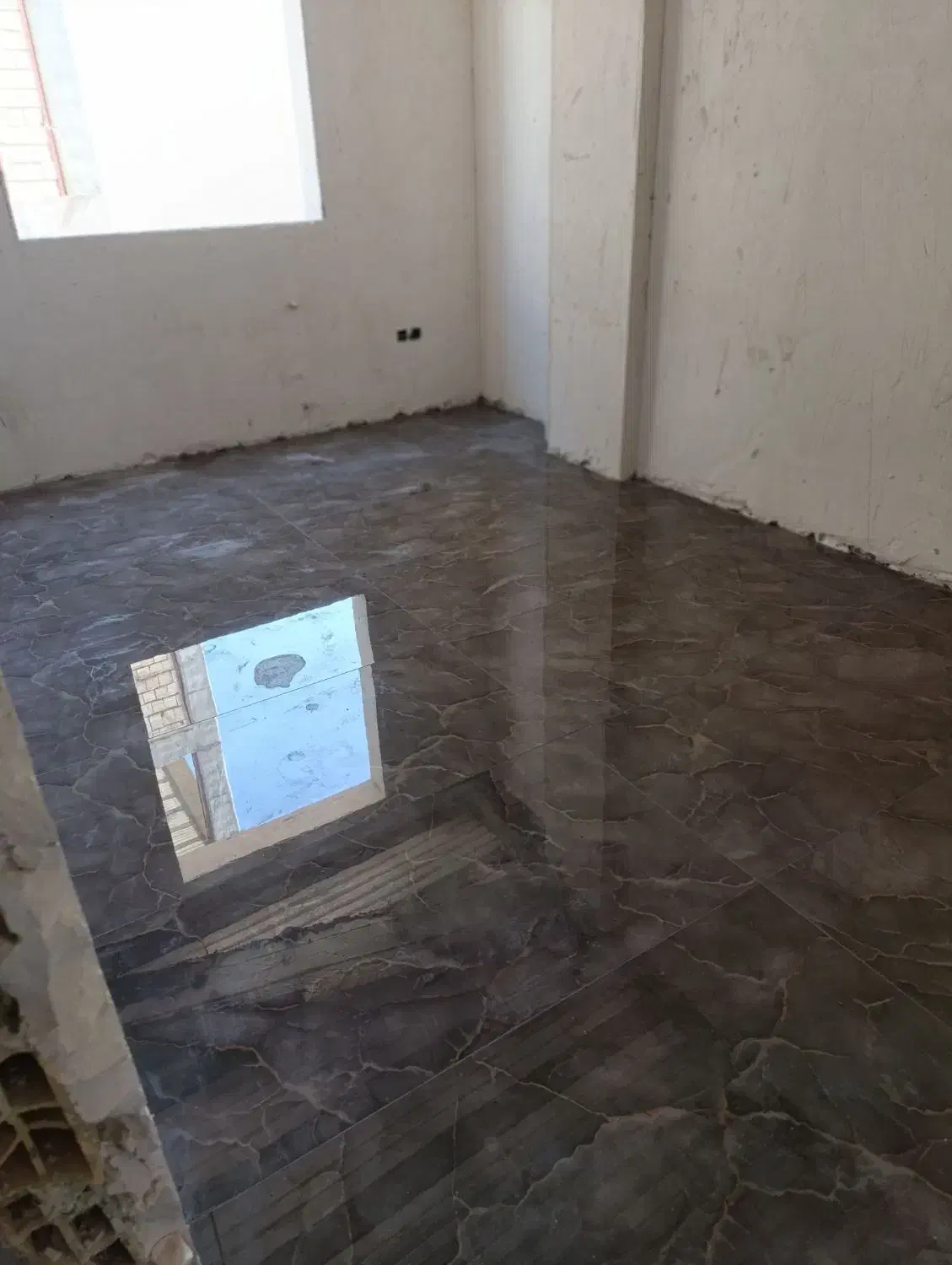 کاشی کار و سرامیک کاردر شیرازوصدرا|خدمات پیشه و مهارت|صدرا-فارس, فاز ۱|دیوار