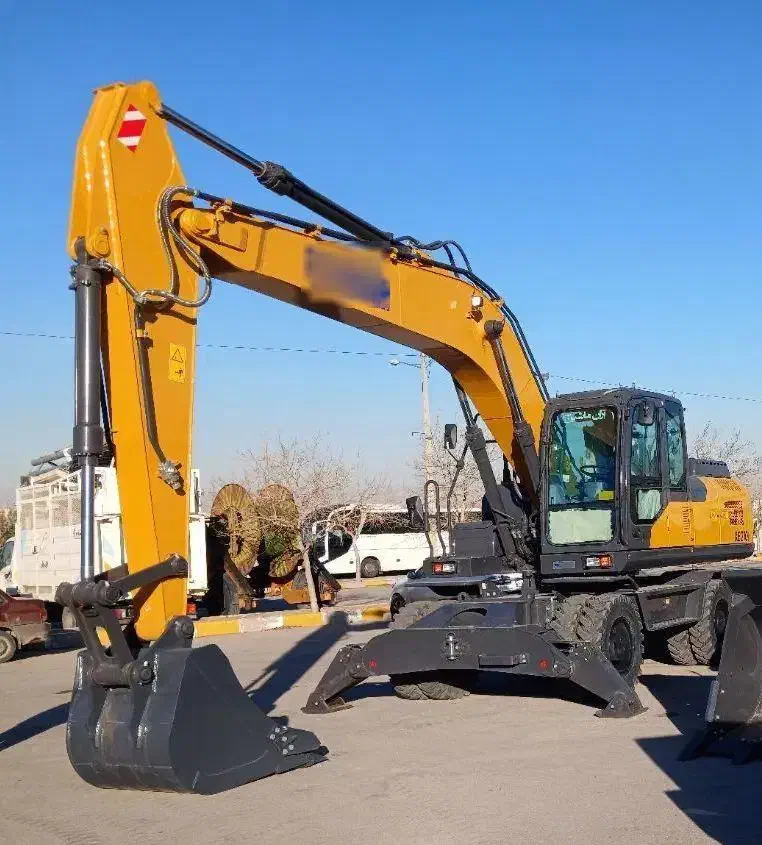 بیل لاستیکی XCMG|خودرو سنگین|تهران, شهرک ولیعصر شمالی|دیوار