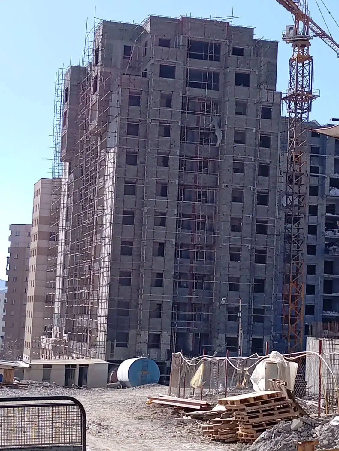 نصب داربست|خدمات پیشه و مهارت|قم, جمکران|دیوار