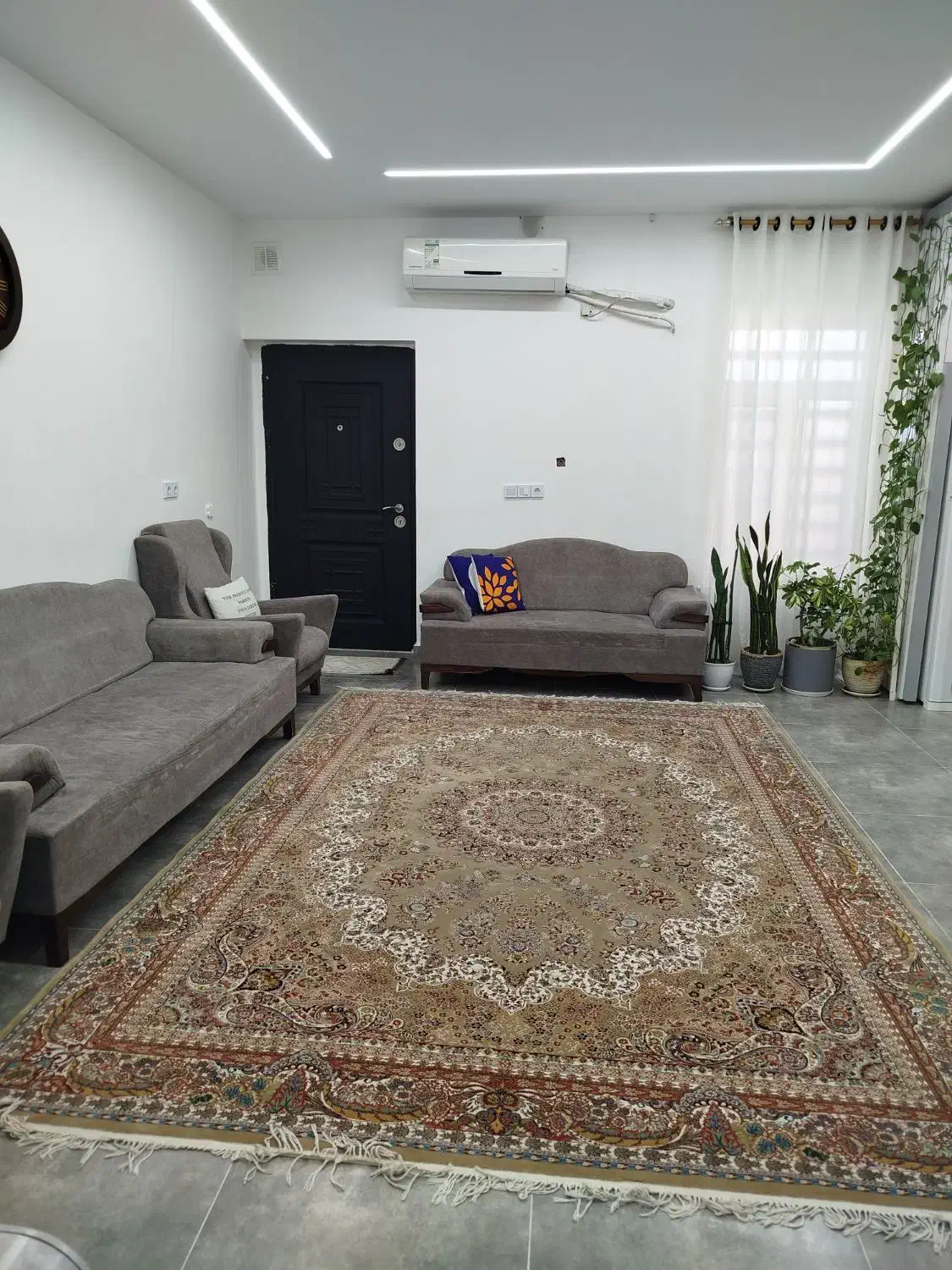 مبل|مبلمان خانگی و میز عسلی|بهبهان, |دیوار