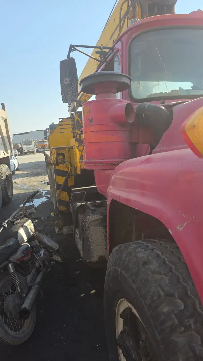 جرثقیل ماک ۱۹۷۵|خودرو سنگین|یزد, |دیوار