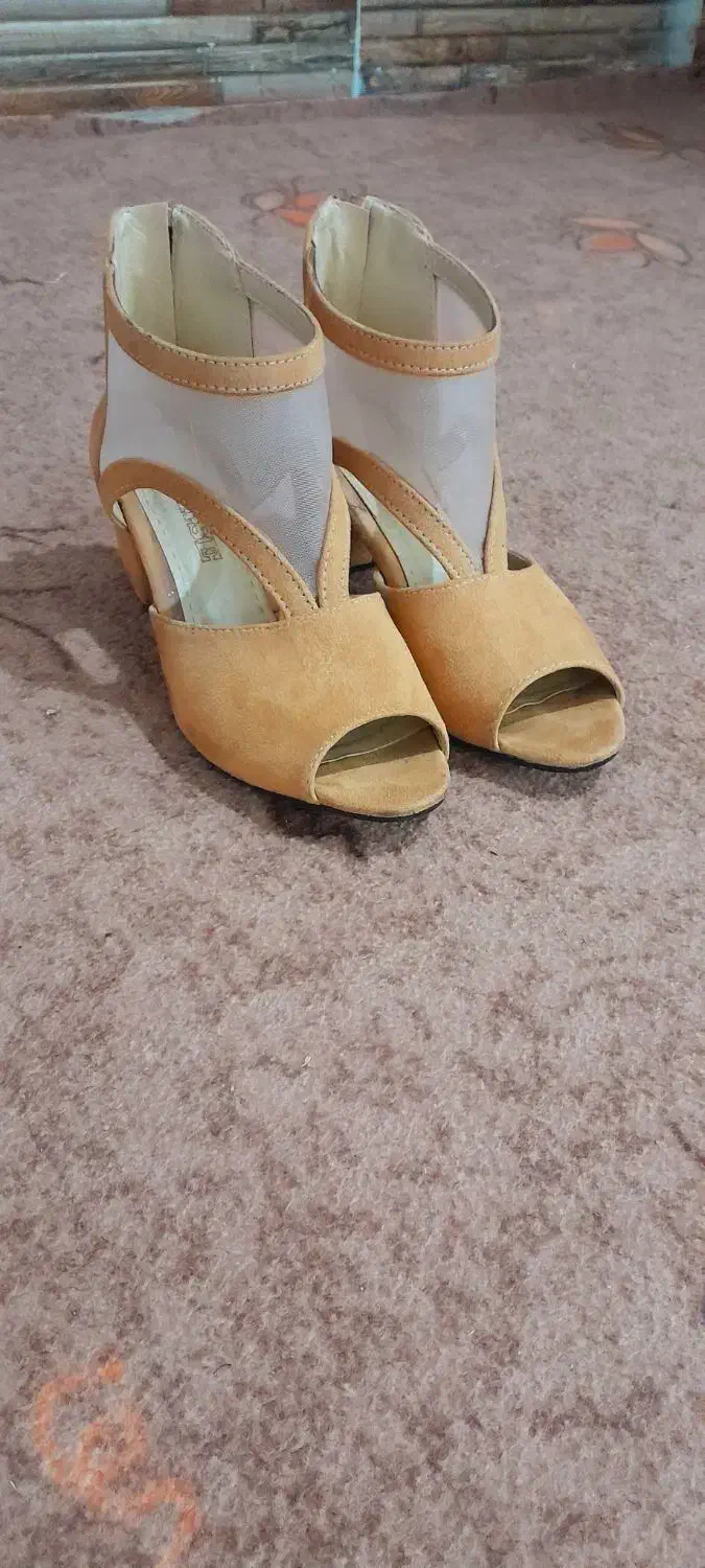 کفش مجلسی سایز ۳۹|کیف، کفش، کمربند|اهواز, بهارستان|دیوار