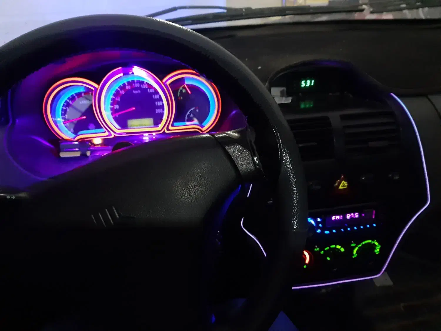 تیبا مدل ۹۰ سالم|خودرو سواری و وانت|اصفهان, برازنده|دیوار