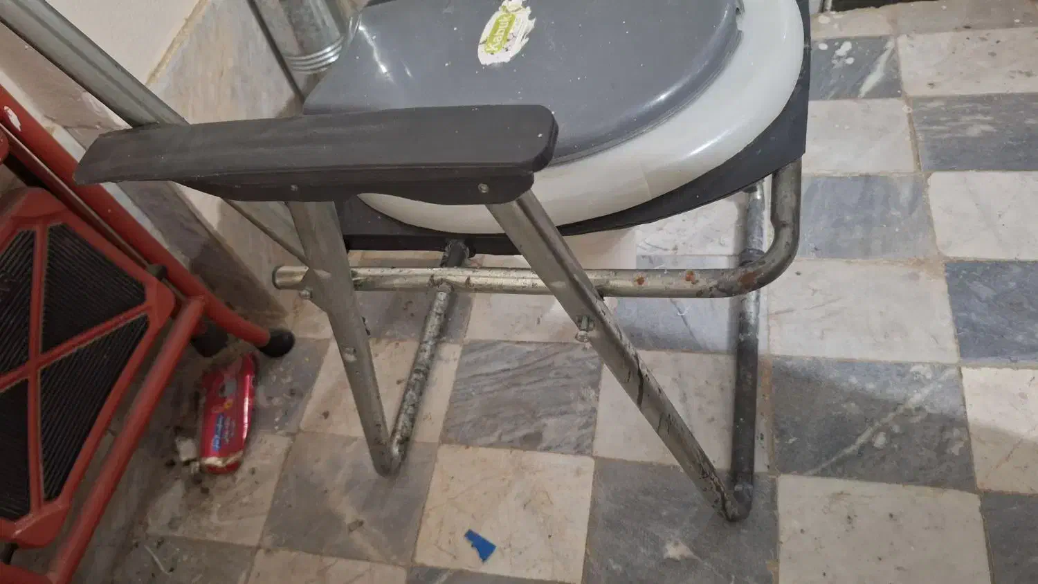 توالت فرنگی|لوازم سرویس بهداشتی|شاهینشهر, فیض|دیوار